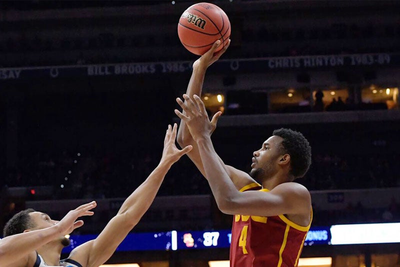 USC's Evan Mobley takes a jump shot against Gonzaga